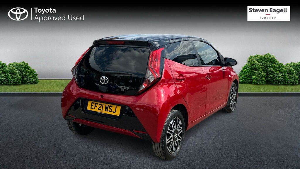 Toyota Aygo 1.0 Vvt-i X-clusiv X-shift Euro 6 Red #2