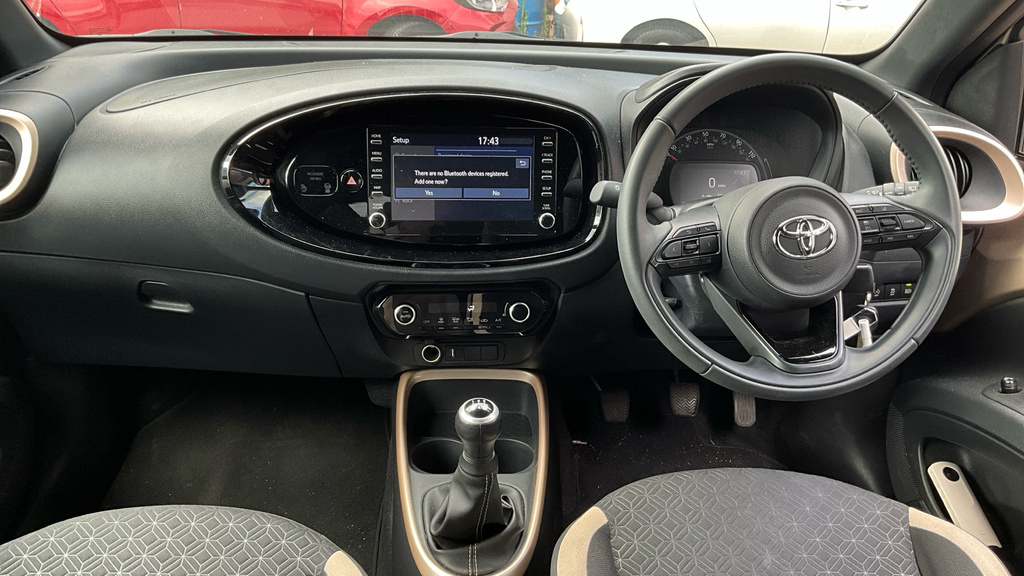 Toyota Aygo X 1.0 Vvt-i Edge Euro 6 Ss Beige #6