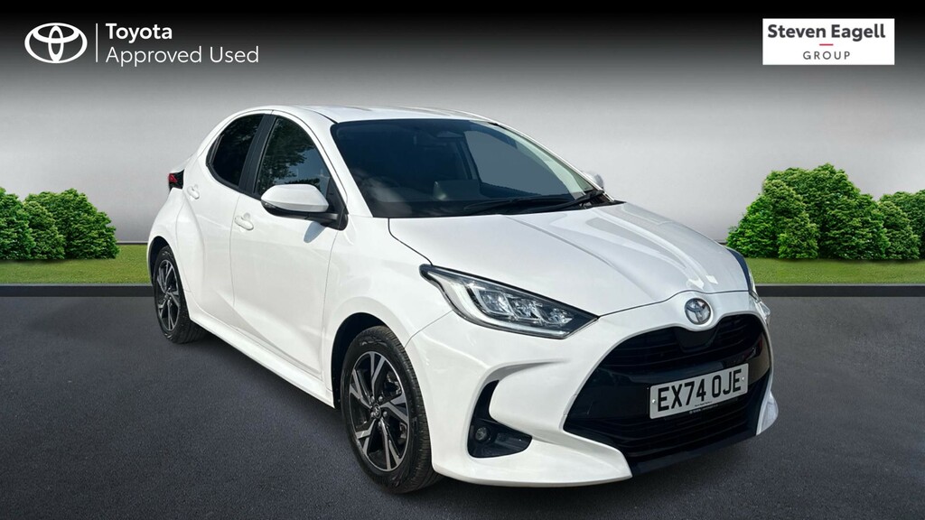 Toyota Yaris 1.5 Vvt-h Design E-cvt Euro 6 Ss White