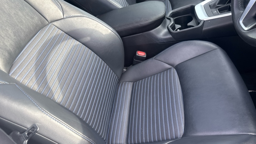Toyota Rav 4 Rav4 Excel Hev 4X2 Cvt Blue #17
