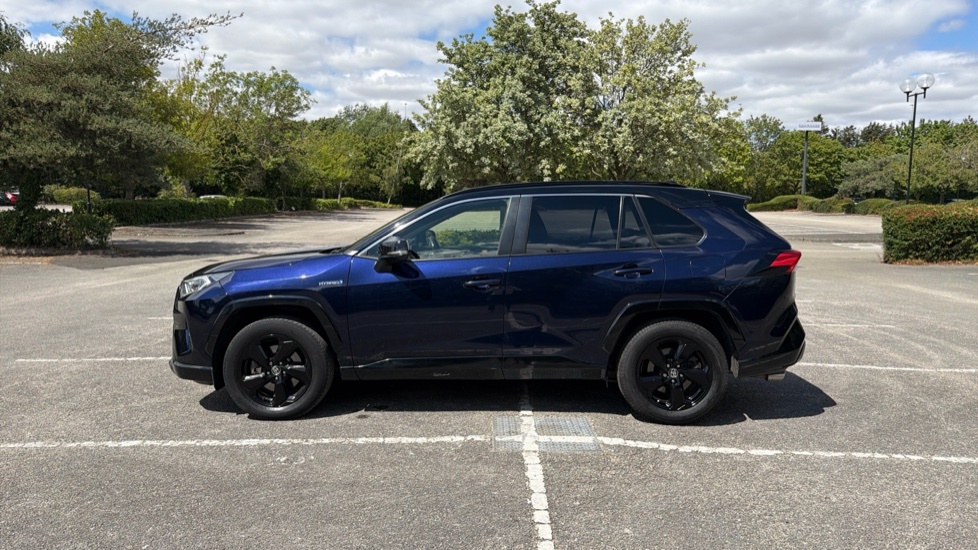 Toyota Rav 4 Rav4 Design Hev Cvt Black #24