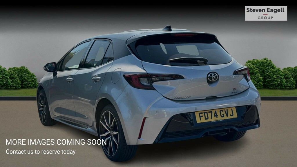 Toyota Corolla Gr Sport White #2