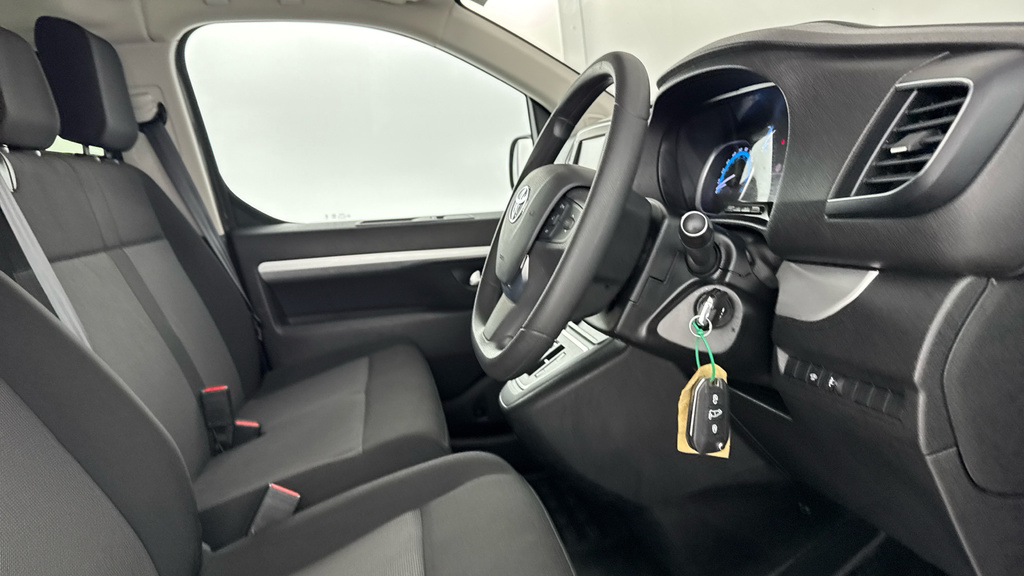 Toyota Proace Verso 50Kwh Shuttle Medium Mpv Mwb 9 Seat #11