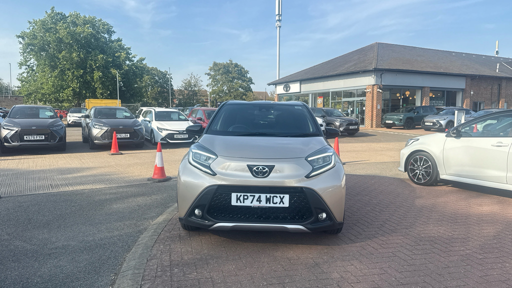Toyota Aygo X Edge Beige #22