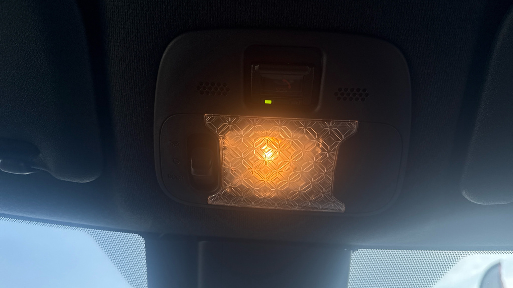 Toyota Aygo X Edge Beige #21