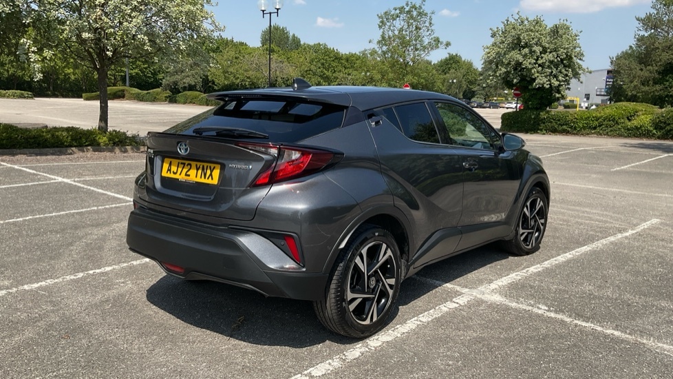 Toyota C-Hr Design White #38