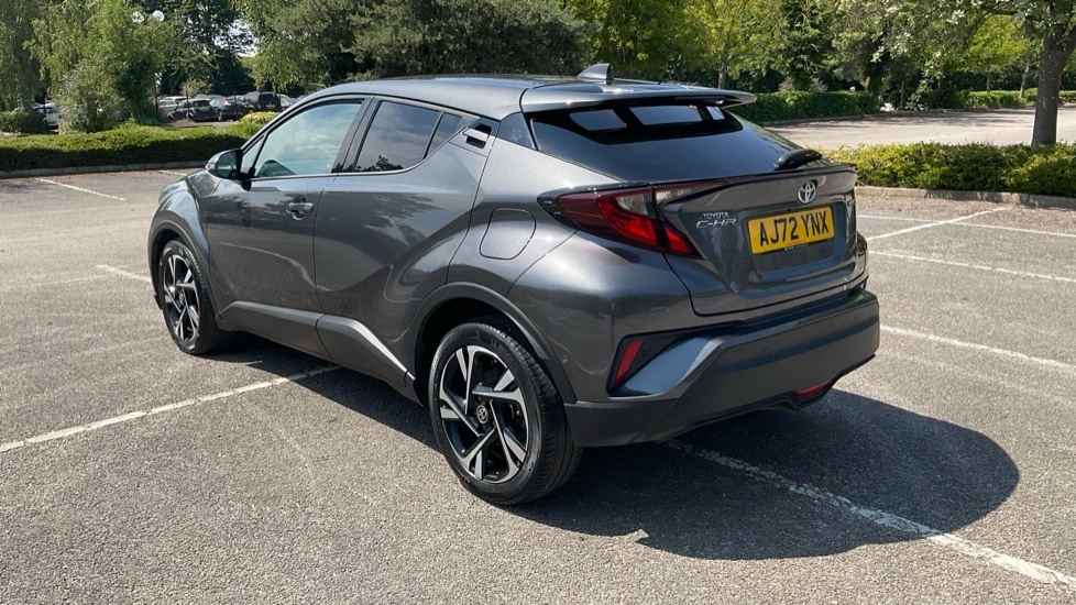 Toyota C-Hr Design White #31