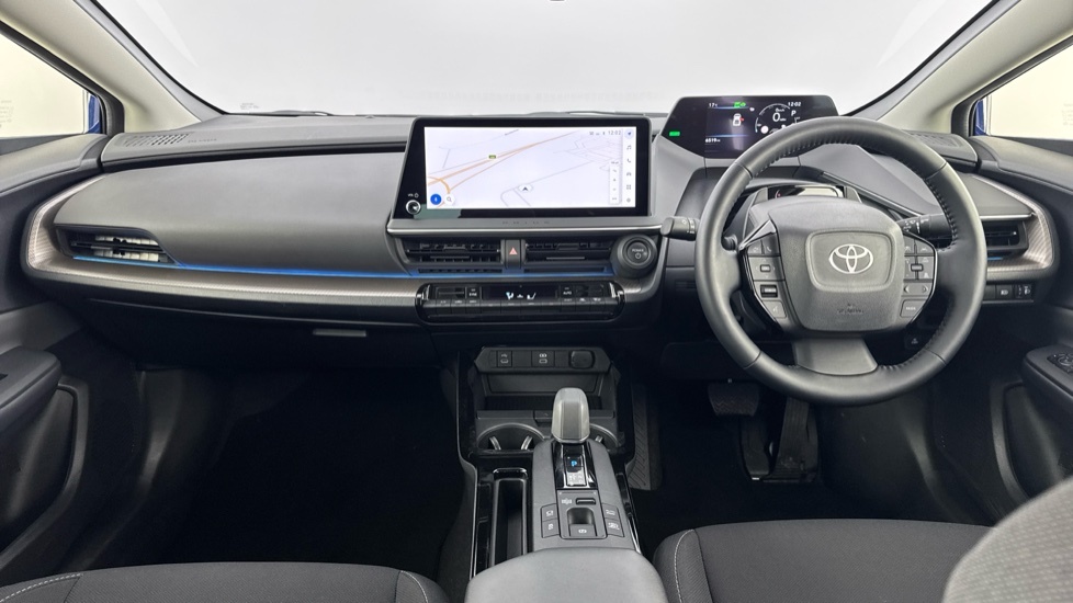 Toyota Prius 2.0 13.6Kwh Design Hatchback Plug-in Hy Blue #6