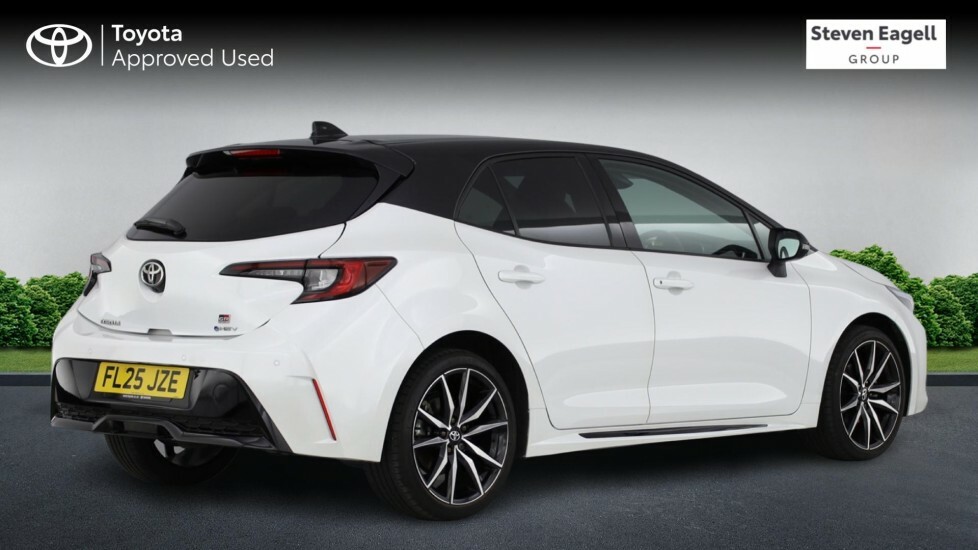Toyota Corolla 1.8 Vvt-h Gr Sport Cvt Euro 6 Ss White #2