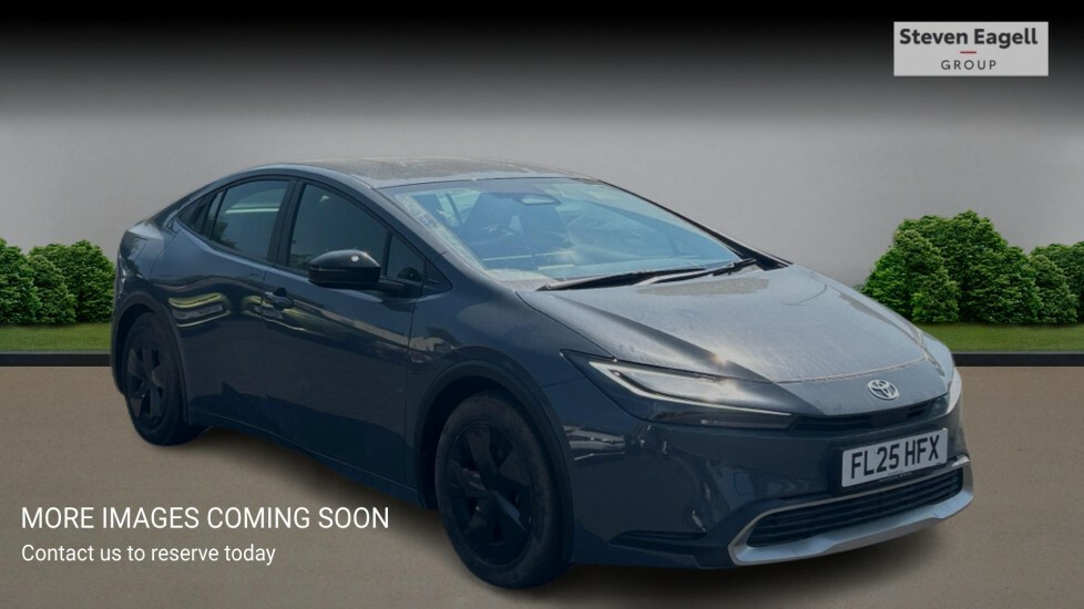 Toyota Prius 2.0 13.6Kwh Design Cvt Euro 6 Ss Grey