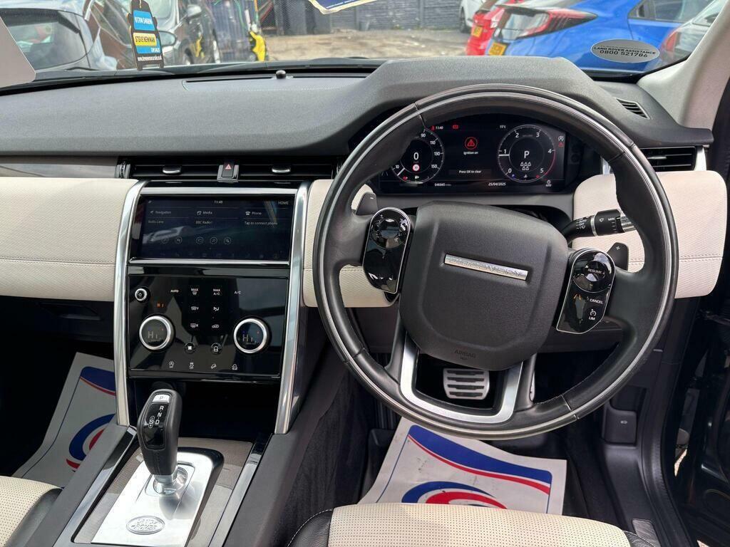 Land Rover Discovery Sport R-dynamic Se White #17