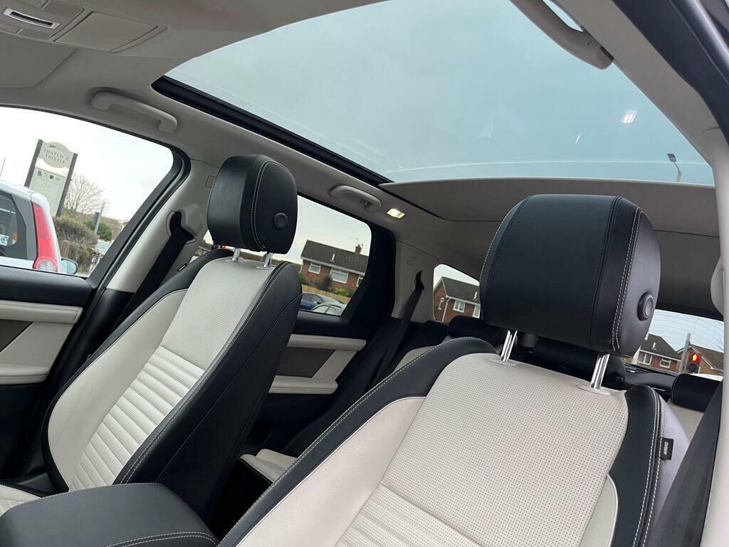 Land Rover Discovery Sport R-dynamic Se White #16