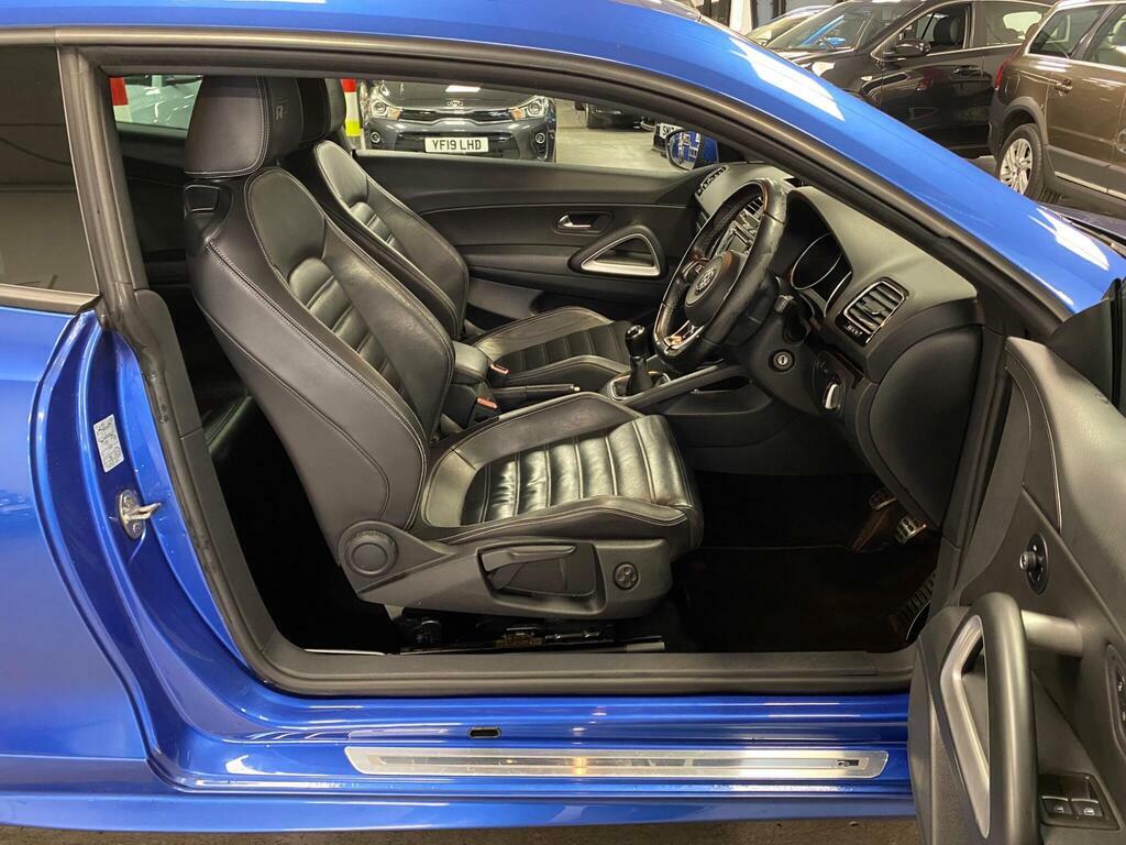 Volkswagen Scirocco 2.0 Tdi Bluemotion Tech R-line Hatchback Blue #4