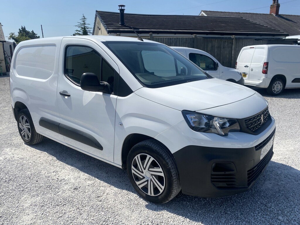 Peugeot Partner Panel Van 1.5 Bluehdi 1000 Professional 202121 White