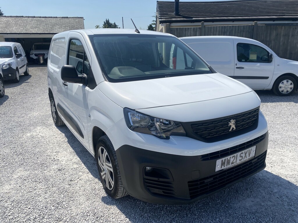 Peugeot Partner Panel Van 1.5 Bluehdi 1000 Professional 202121 MW21SXV White #2