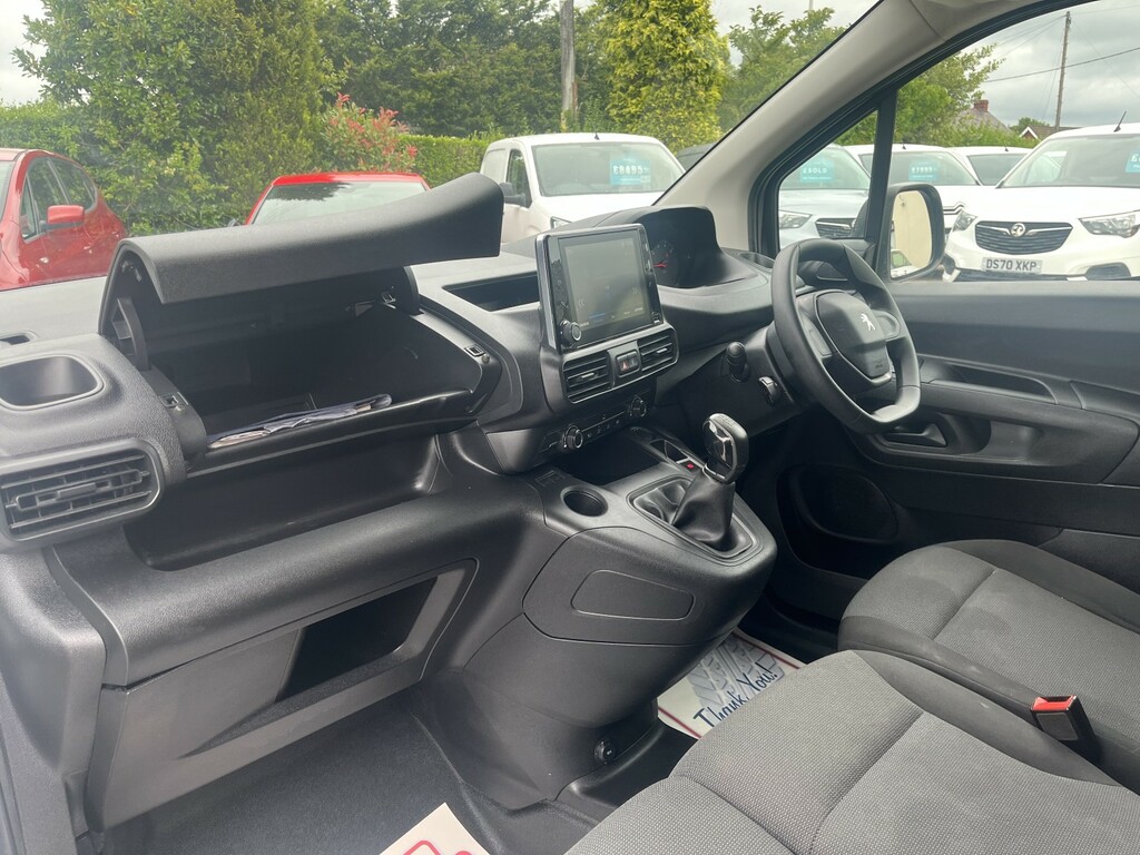 Peugeot Partner 1000 1.5 Bluehdi 100 Professional Van #16