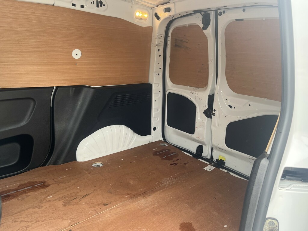 Peugeot Partner 1000 1.5 Bluehdi 100 Professional Van #19