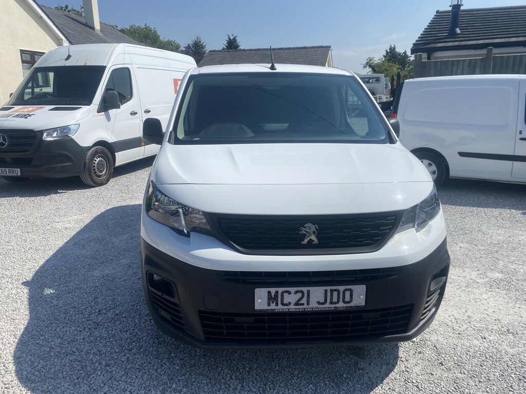 Peugeot Partner Panel Van 1.5 Bluehdi 1000 Professional 202121 MC21JDO White #4