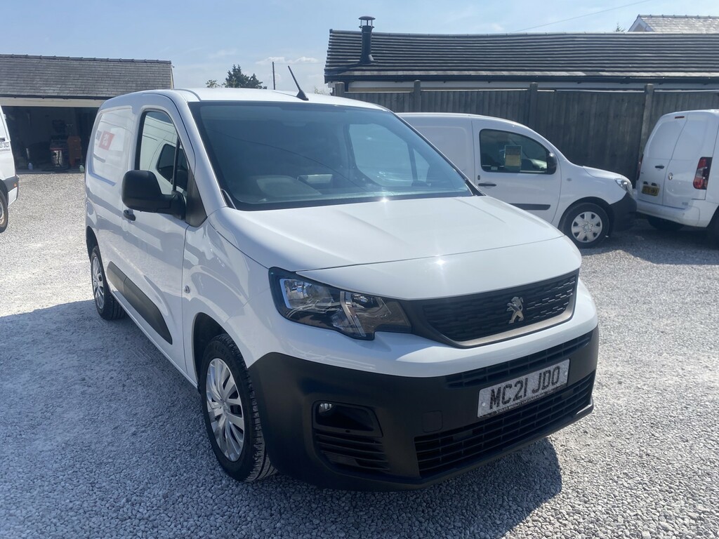 Peugeot Partner Panel Van 1.5 Bluehdi 1000 Professional 202121 MC21JDO White #2