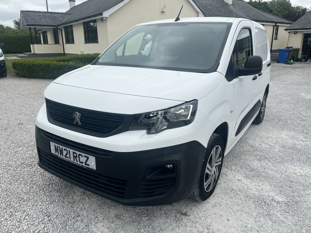Peugeot Partner Panel Van 1.5 Bluehdi 1000 Professional 202121 MW21RCZ White #4