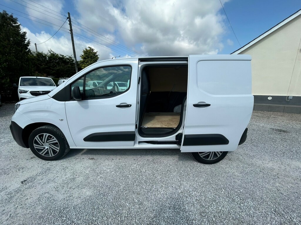 Peugeot Partner 1.5 Partner Pv Pro-premium Std 1000 Bhdi 100 Ss White #6