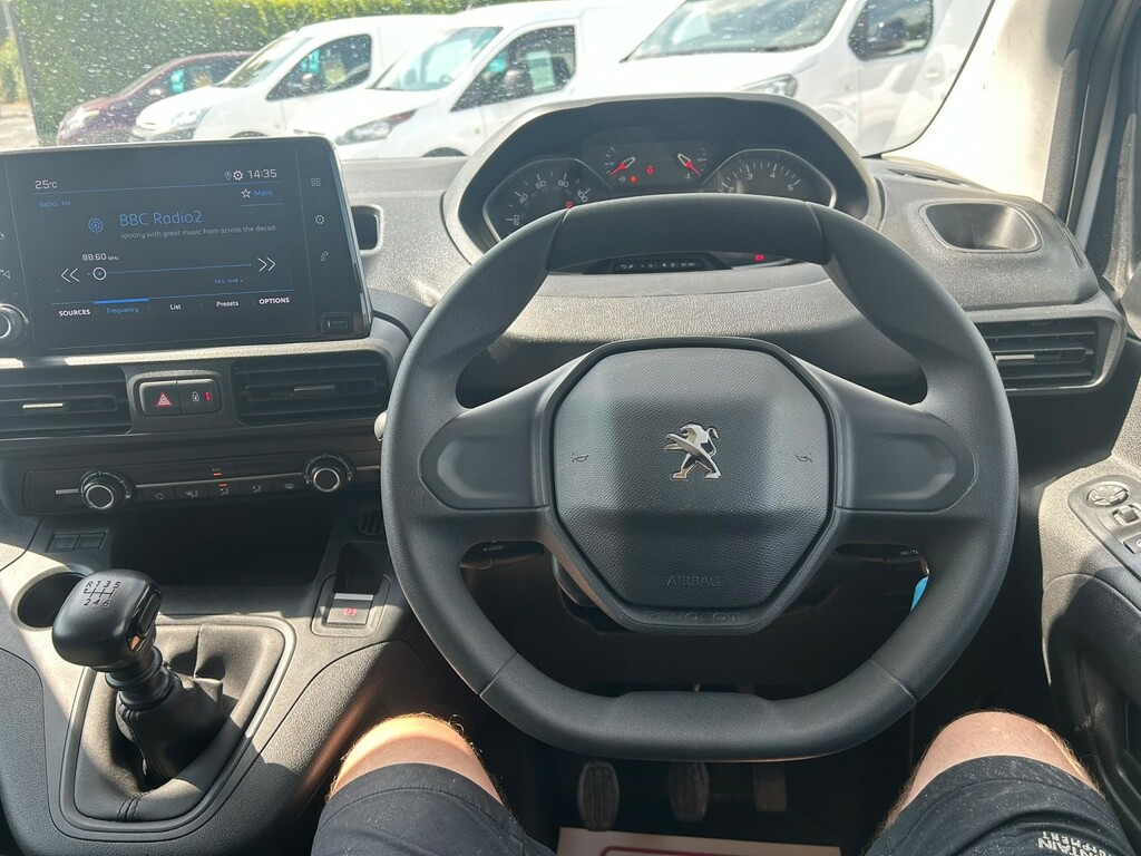 Peugeot Partner Professional Grey #10