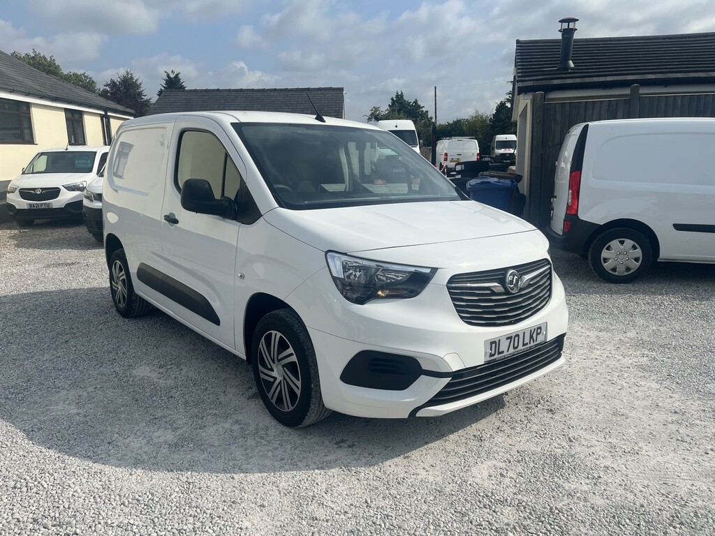 Vauxhall Combo 1.6 Turbo D 2300 Sportive White