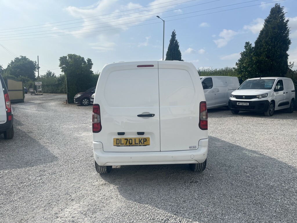 Vauxhall Combo 1.6 Turbo D 2300 Sportive White #6