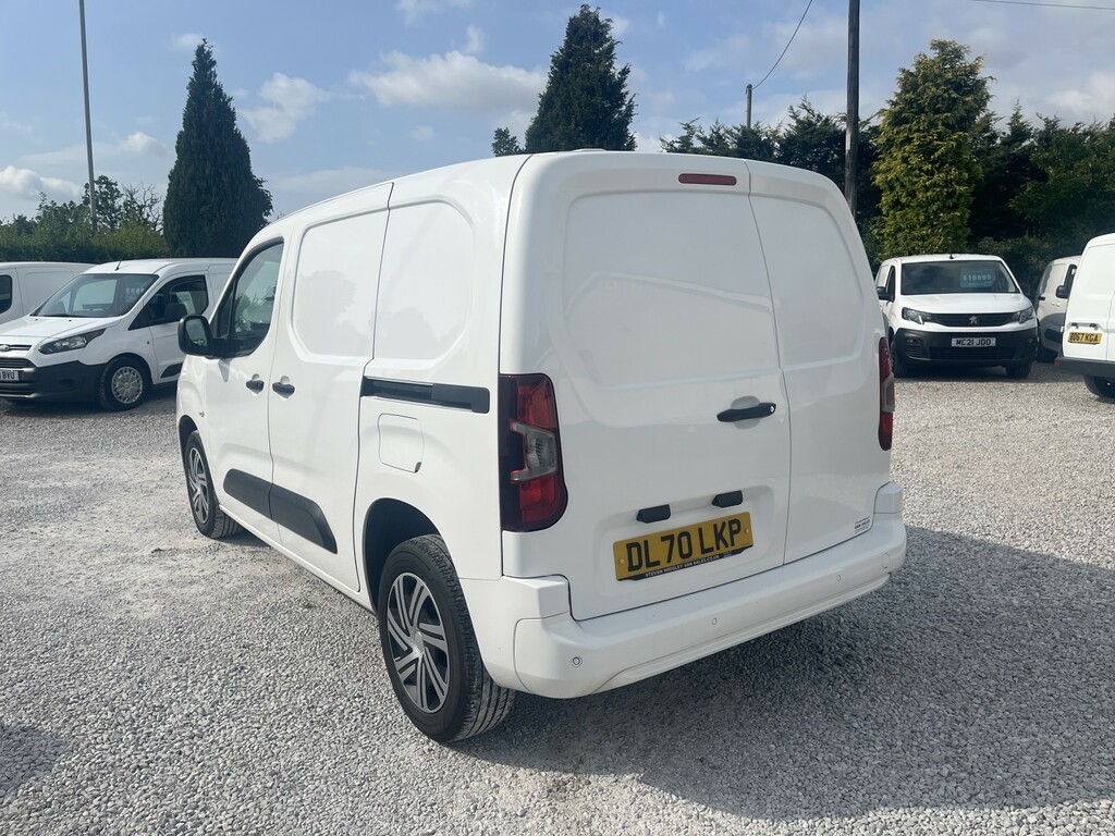 Vauxhall Combo Panel Van 1.6 Turbo D 2300 Sportive 202070 White #6
