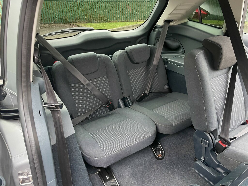 Ford Grand C-Max Mpv 1.6 Tdci Zetec Euro 5 201111 Blue #20