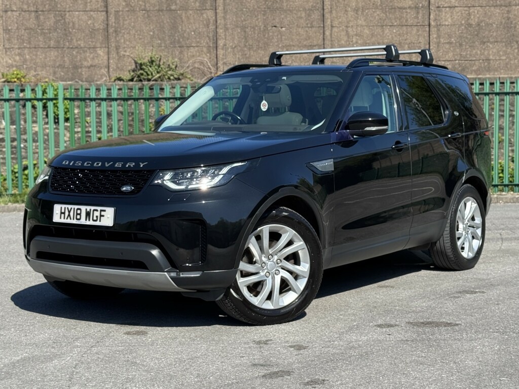 Land Rover Discovery 3.0 Td V6 Hse Black #3