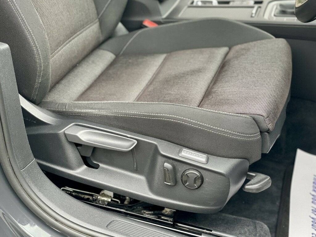 Volkswagen Passat R Line Tdi Bluemotion Silver #26