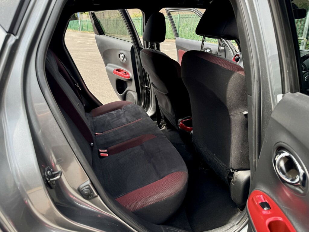 Nissan Juke Tekna Xtronic Silver #19