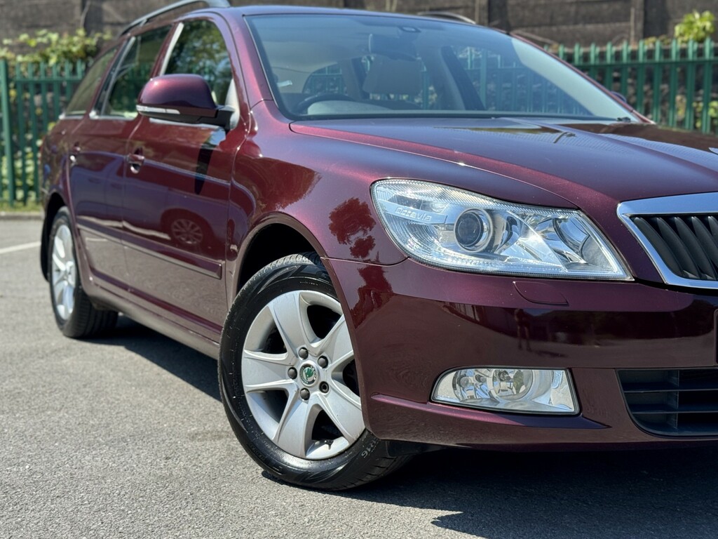 Skoda Octavia 1.6 Tdi Elegance Euro 5 Green #15