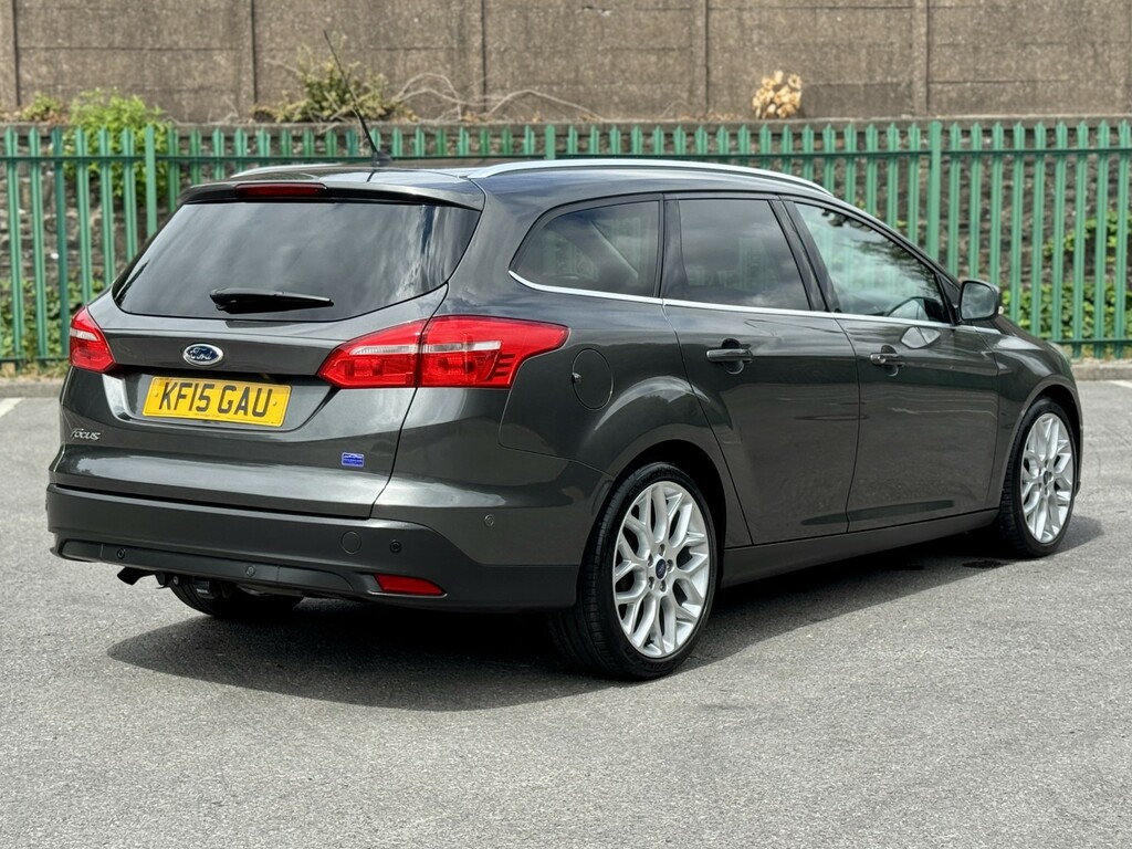 Ford Focus 1.5 Tdci Titanium X Grey #4