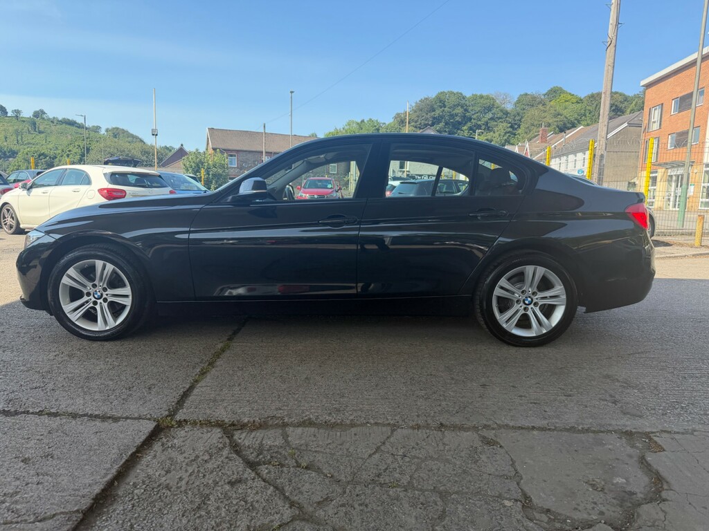 BMW 3 Series Sport Black #5
