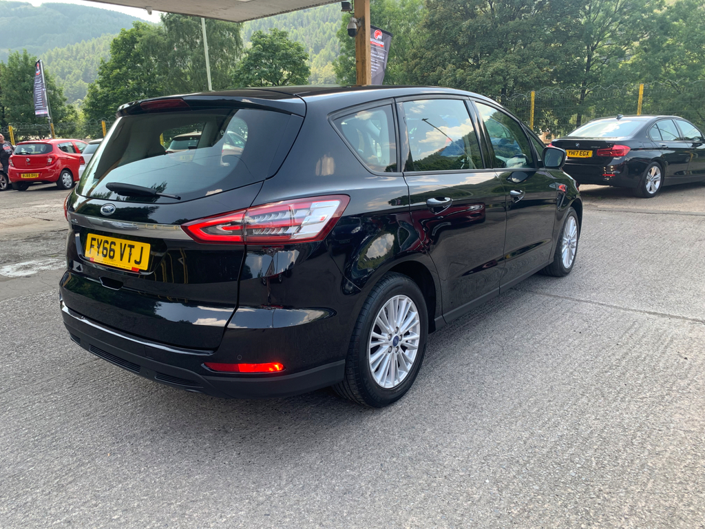 Ford S-Max Zetec Tdci Black #6