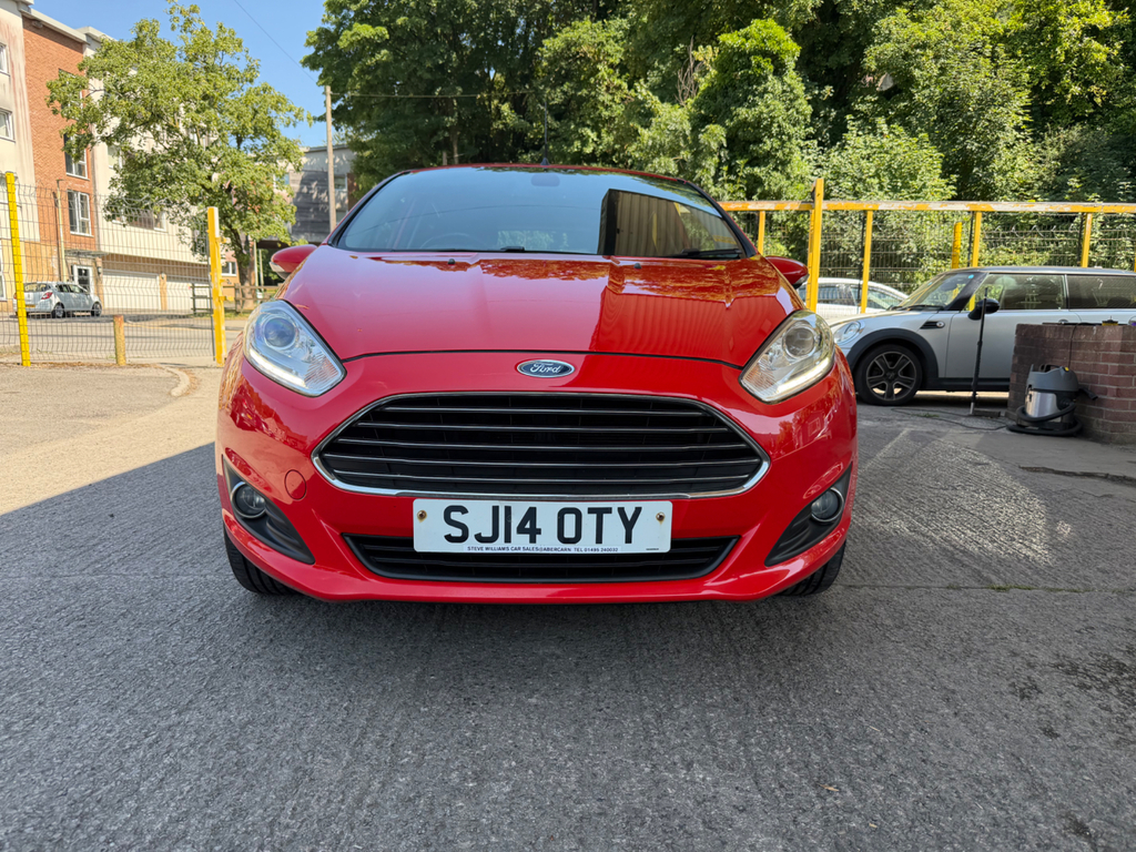 Ford Fiesta Titanium Tdci #2