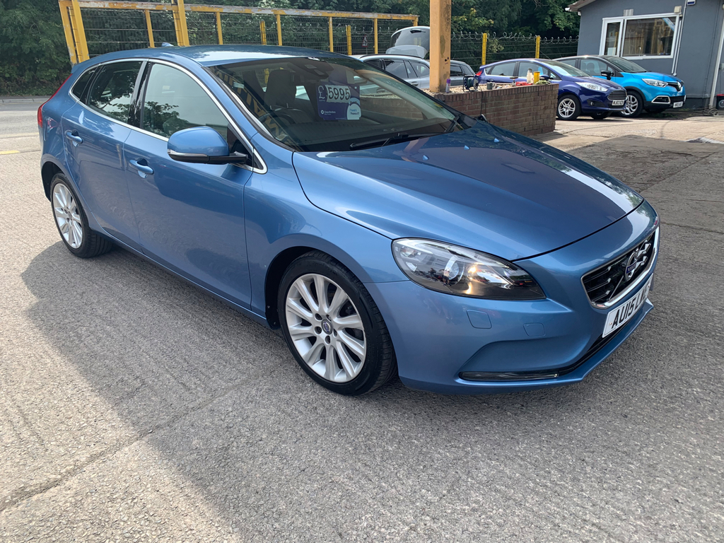 Volvo V40 D2 Se Lux