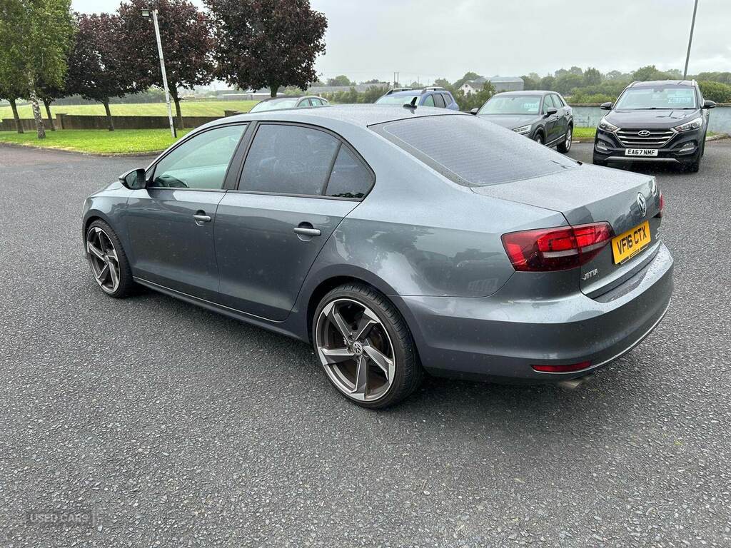 Volkswagen Jetta 2.0 Tdi 150 Se Grey #5