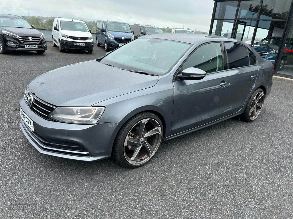 Volkswagen Jetta 2.0 Tdi 150 Se Grey #3