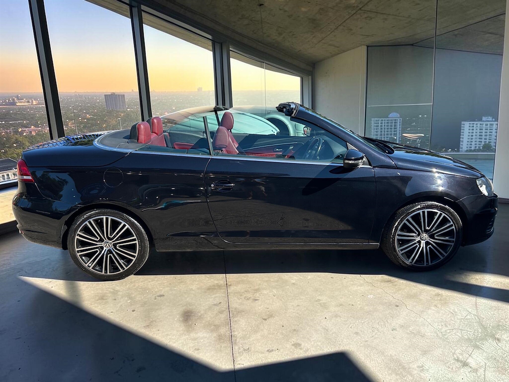 Volkswagen EOS Black #10