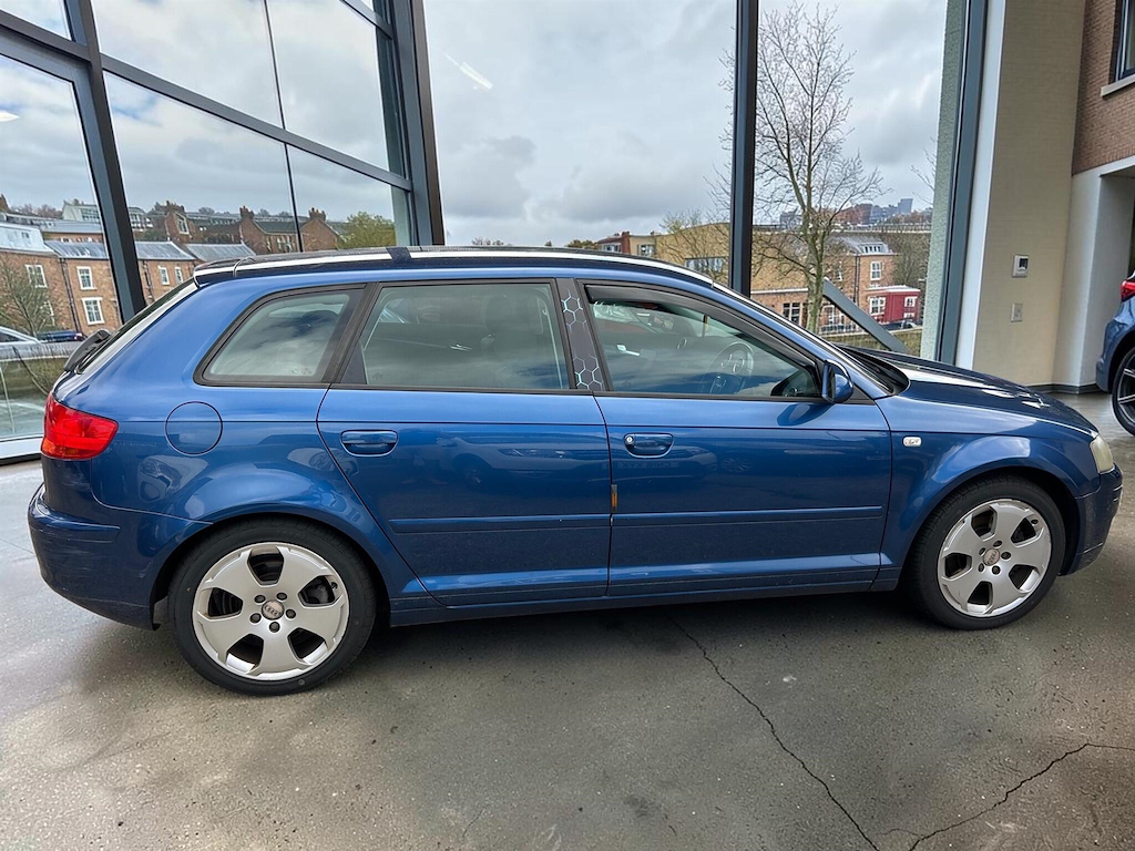 Audi A3 A3 Special Edition Red #8