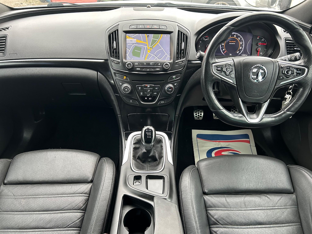Vauxhall Insignia Sri Vx-line Cdti Ecoflex Ss Red #14