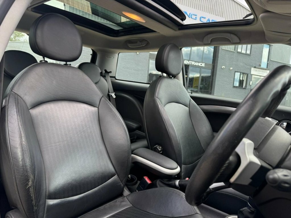 Mini Hatch 1.6L Cooper S Silver #4