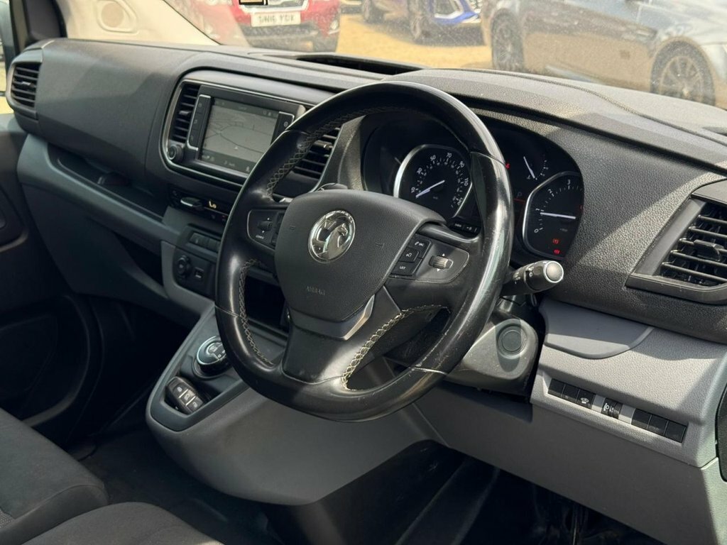 Vauxhall Vivaro 2L Elite Grey #3
