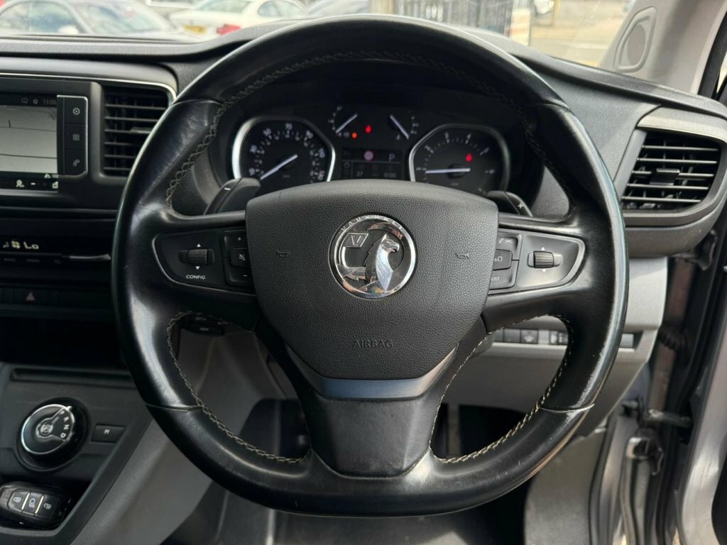 Vauxhall Vivaro 2L Elite Grey #6