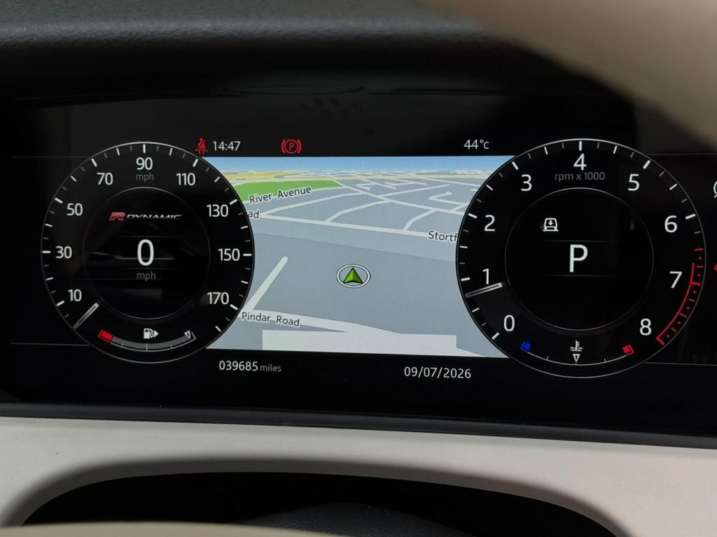 Land Rover Range Rover Velar 3L R-dynamic Hse Grey #5