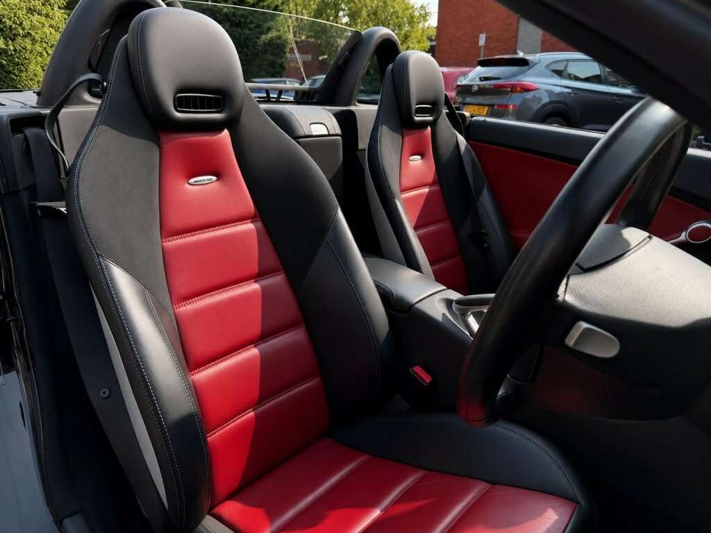 Mercedes-Benz SLK 5.4L Amg HN06JRV Black #3