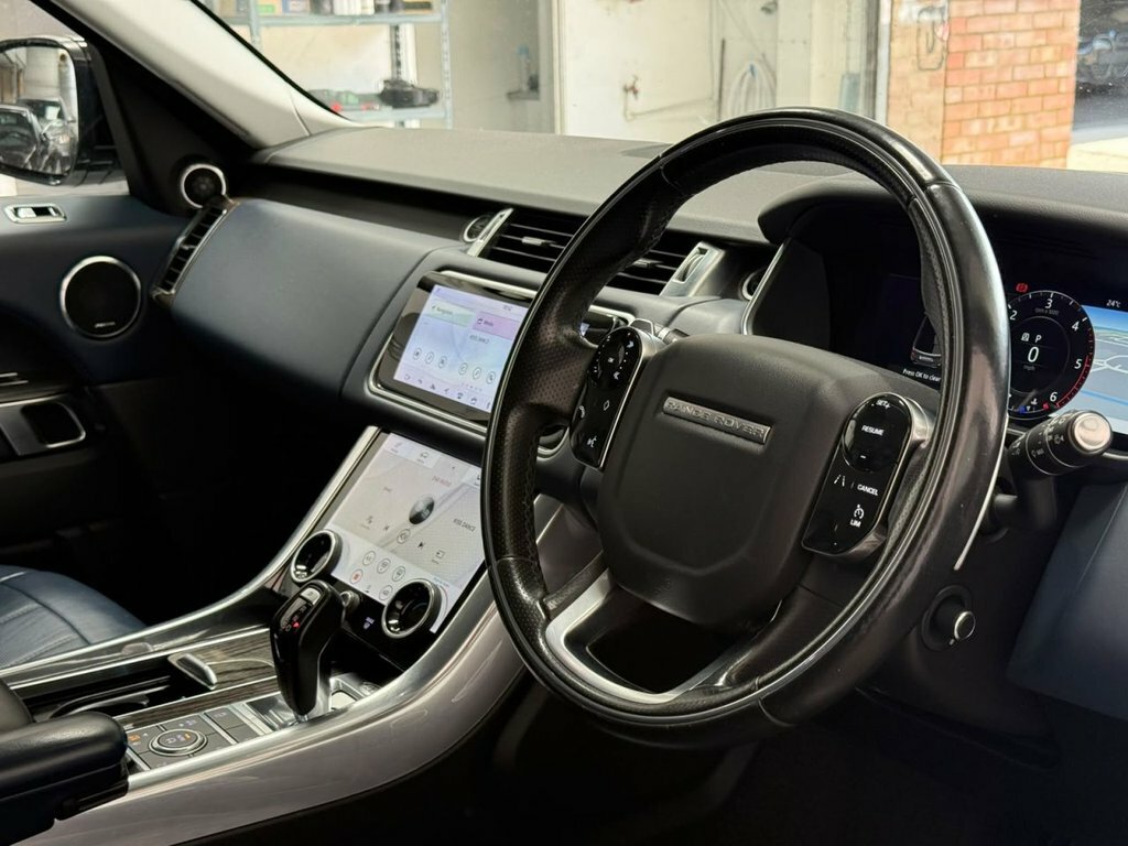 Land Rover Range Rover Sport 3L Hse Dynamic GL68VWO White #4